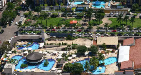 achei-ferias-imagem-galeria-clube-prive-caldas-novas-go-5d8a7a51449e8_0.webp
