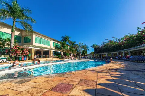 achei-ferias-imagem-galeria-lacqua-diroma-flat-grupo-diroma-caldas-novas-go-629666a4a2d70_0.webp