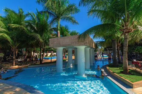 achei-ferias-imagem-galeria-lacqua-diroma-flat-grupo-diroma-caldas-novas-go-629666ac625ba_4.webp