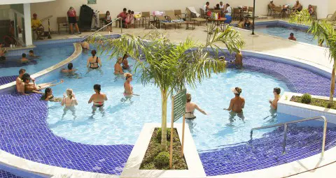 achei-ferias-imagem-galeria-prive-atrium-thermas-residence-service-grupo-prive-caldas-novas-go-5d8b73ae2540d_4.webp
