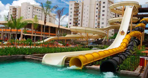 achei-ferias-imagem-galeria-water-park-prive-diversao-caldas-novas-go-5d8a7b372e09d_4.webp